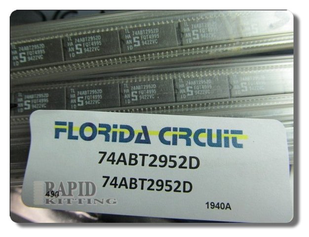 74ABT2952D