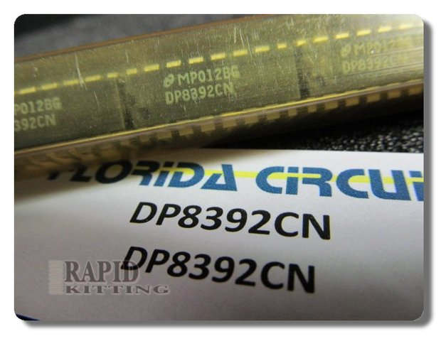 DP8392CN
