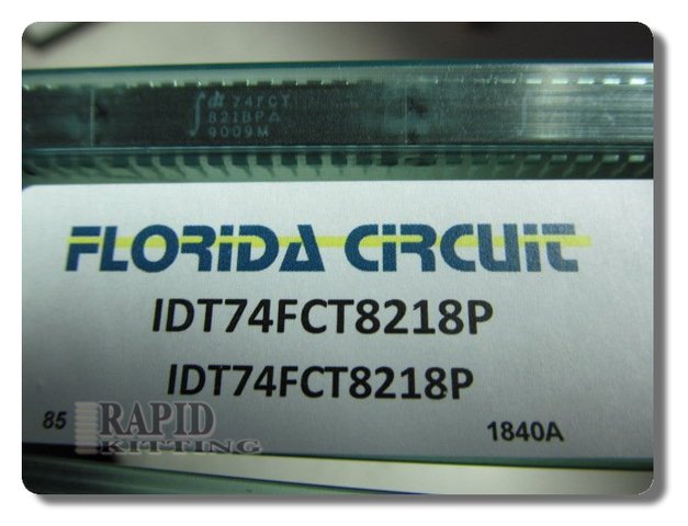 IDT74FCT8218P
