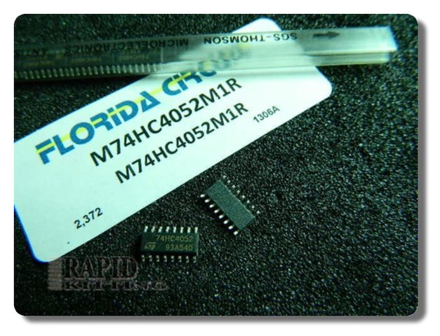 M74HC4052M1R