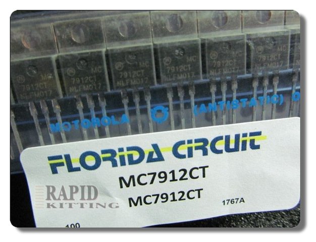 MC7912CT