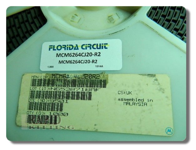 MCM6264CJ20-R2
