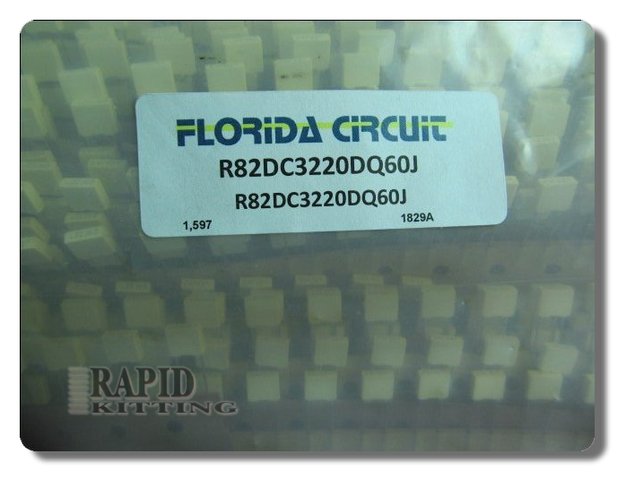R82DC3220DQ60J