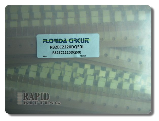 R82EC2220DQ50J