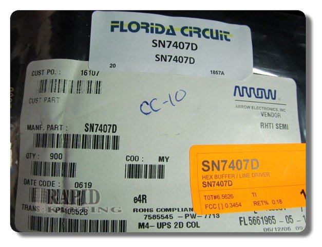 SN7407D
